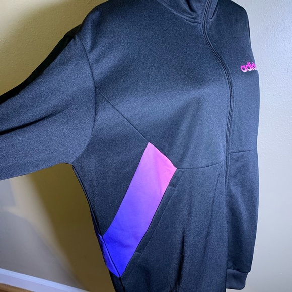 NWT, Adidas zip up track top, Mens XL - Picture 5 of 6